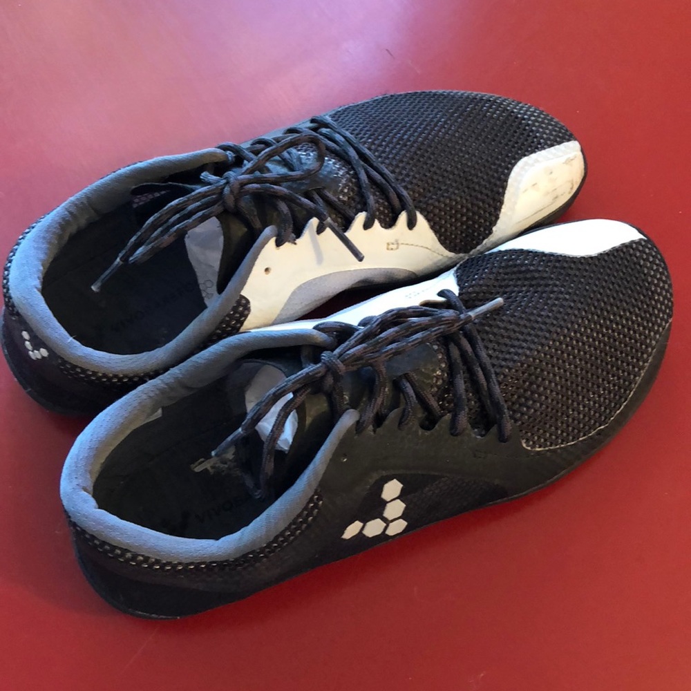 Gently worn Vivo Barefoot 40 Womens